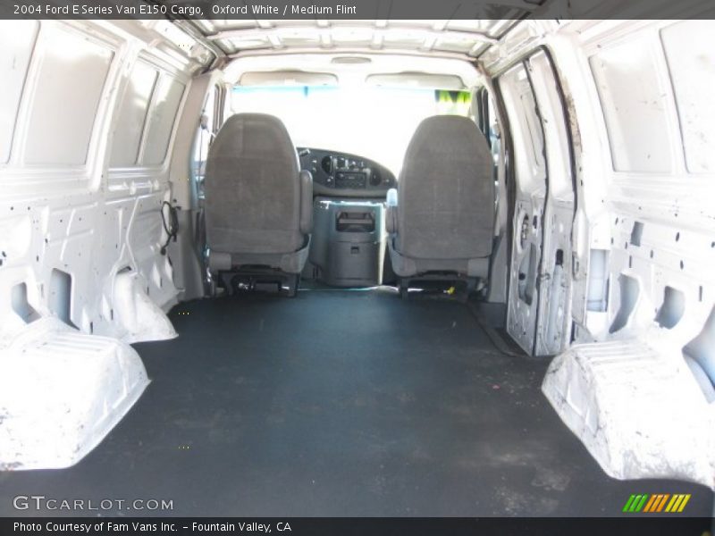 Oxford White / Medium Flint 2004 Ford E Series Van E150 Cargo