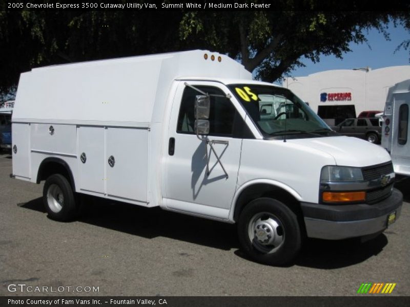 Summit White / Medium Dark Pewter 2005 Chevrolet Express 3500 Cutaway Utility Van