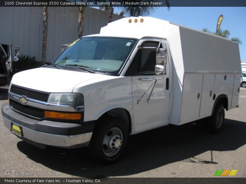 Summit White / Medium Dark Pewter 2005 Chevrolet Express 3500 Cutaway Utility Van