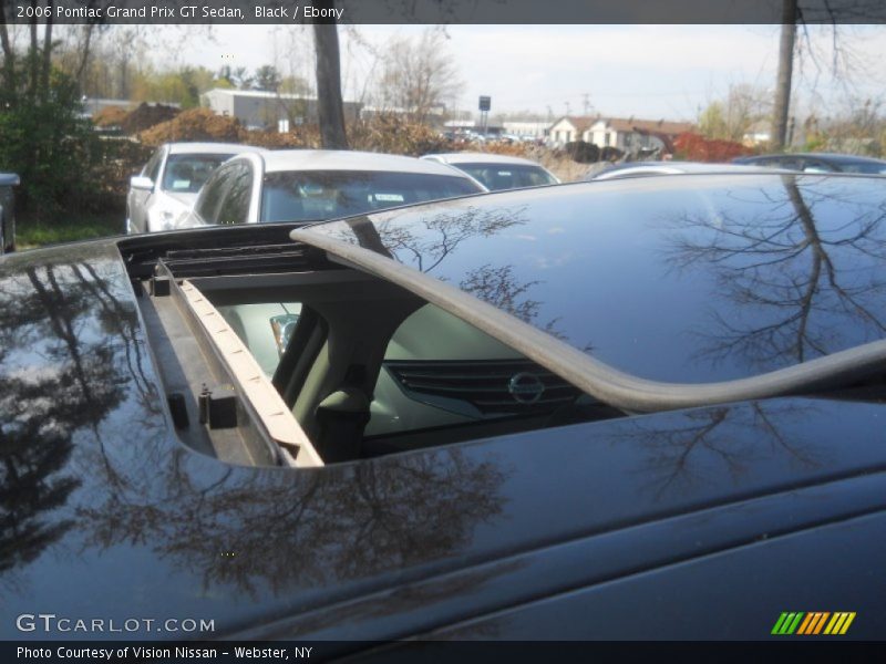 Black / Ebony 2006 Pontiac Grand Prix GT Sedan