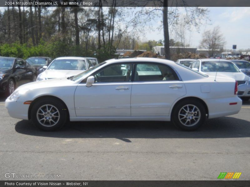 Vail White / Beige 2004 Mitsubishi Diamante LS