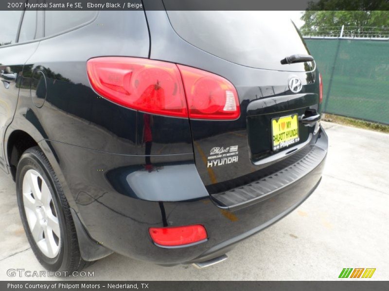 Ebony Black / Beige 2007 Hyundai Santa Fe SE