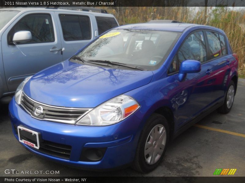 Metallic Blue / Charcoal 2011 Nissan Versa 1.8 S Hatchback