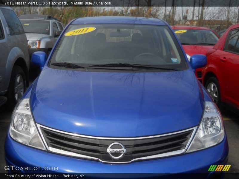 Metallic Blue / Charcoal 2011 Nissan Versa 1.8 S Hatchback