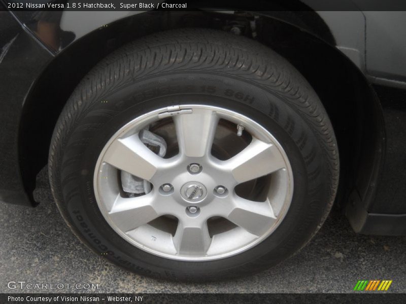 Super Black / Charcoal 2012 Nissan Versa 1.8 S Hatchback