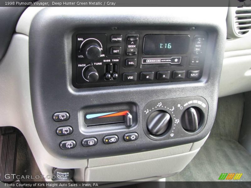 Deep Hunter Green Metallic / Gray 1998 Plymouth Voyager