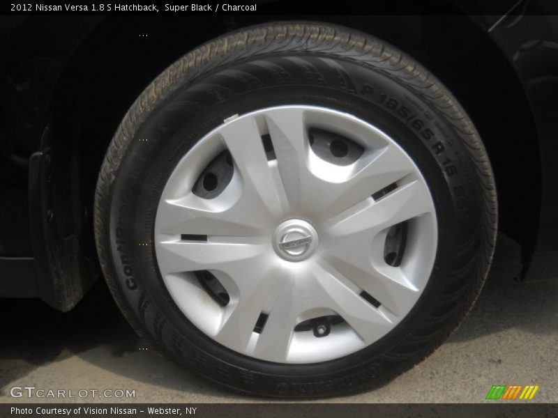 Super Black / Charcoal 2012 Nissan Versa 1.8 S Hatchback