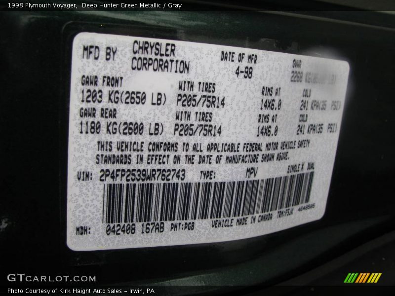 Deep Hunter Green Metallic / Gray 1998 Plymouth Voyager