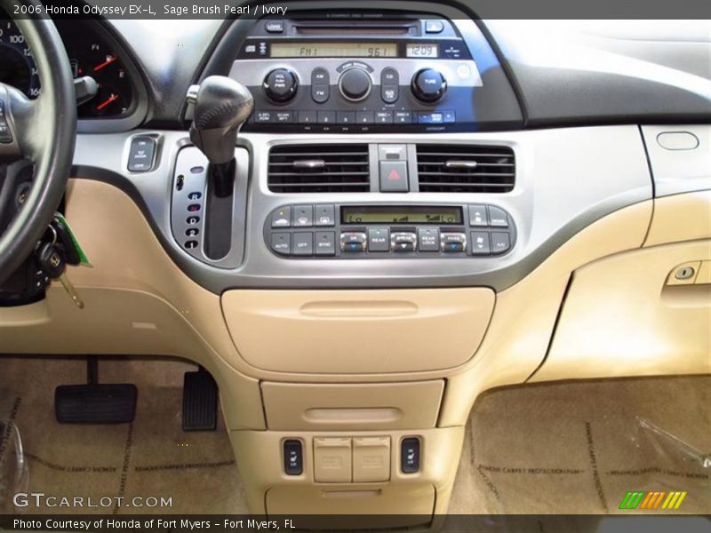 Sage Brush Pearl / Ivory 2006 Honda Odyssey EX-L