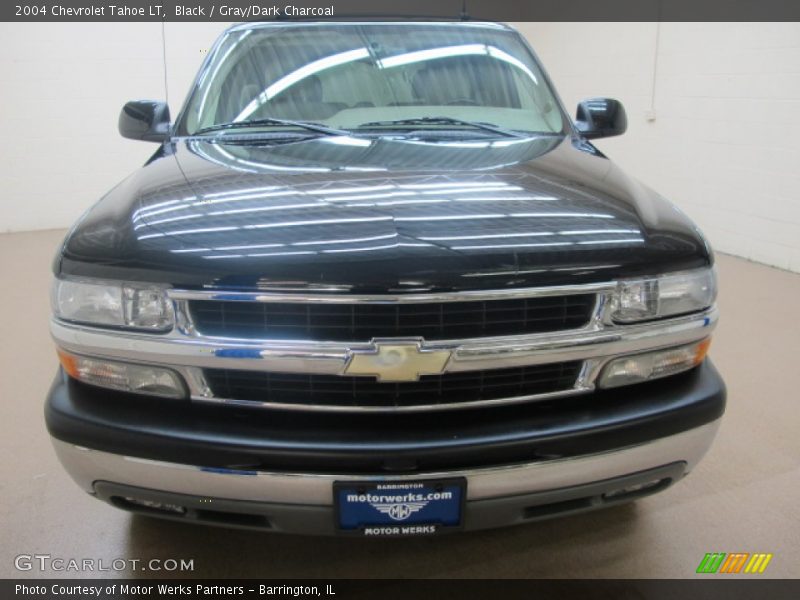 Black / Gray/Dark Charcoal 2004 Chevrolet Tahoe LT
