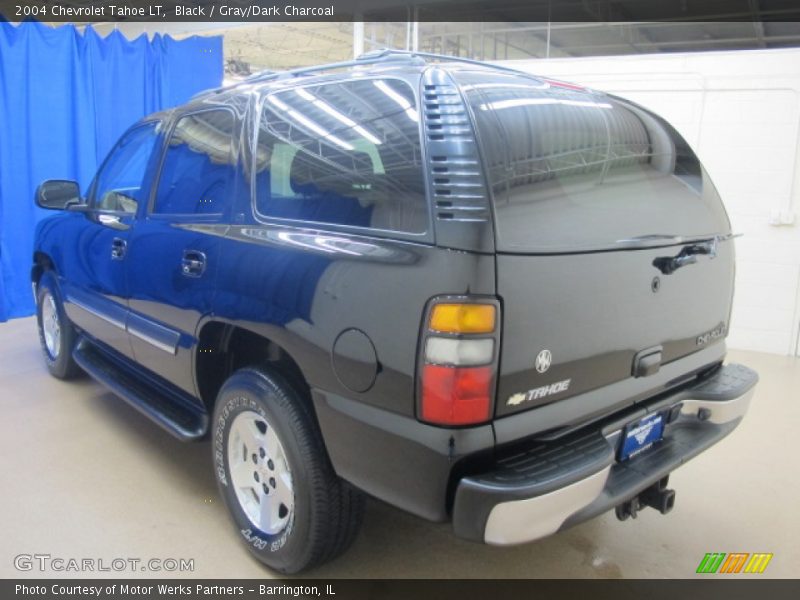 Black / Gray/Dark Charcoal 2004 Chevrolet Tahoe LT