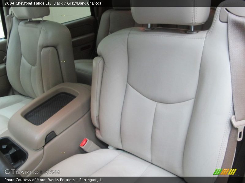 Black / Gray/Dark Charcoal 2004 Chevrolet Tahoe LT
