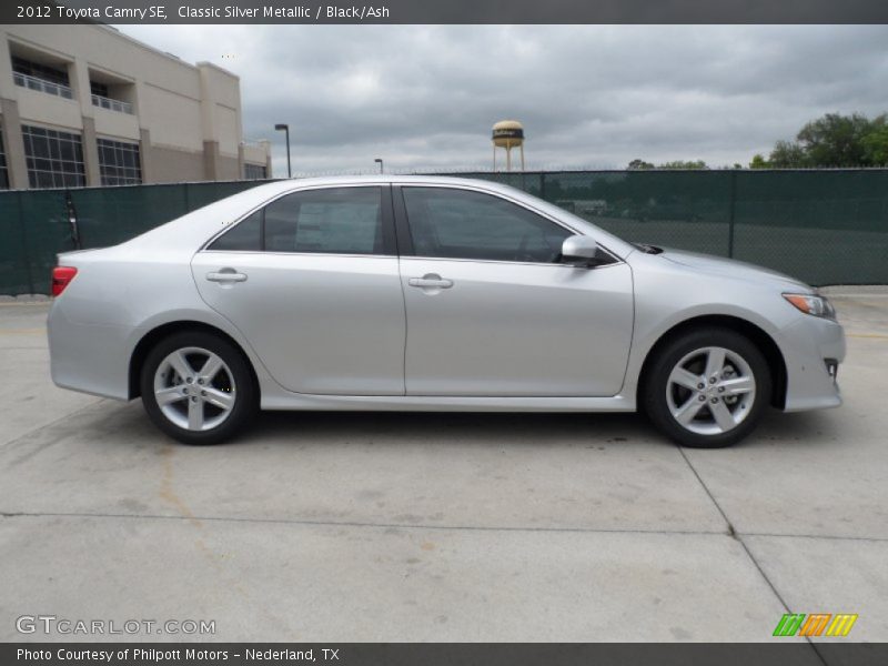 Classic Silver Metallic / Black/Ash 2012 Toyota Camry SE