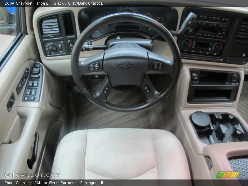 Black / Gray/Dark Charcoal 2004 Chevrolet Tahoe LT