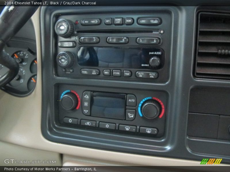 Black / Gray/Dark Charcoal 2004 Chevrolet Tahoe LT