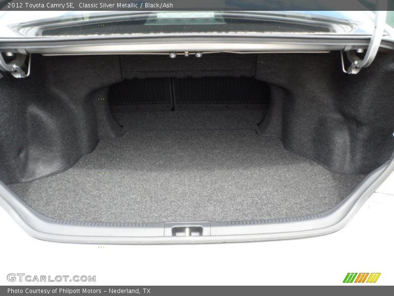 Classic Silver Metallic / Black/Ash 2012 Toyota Camry SE