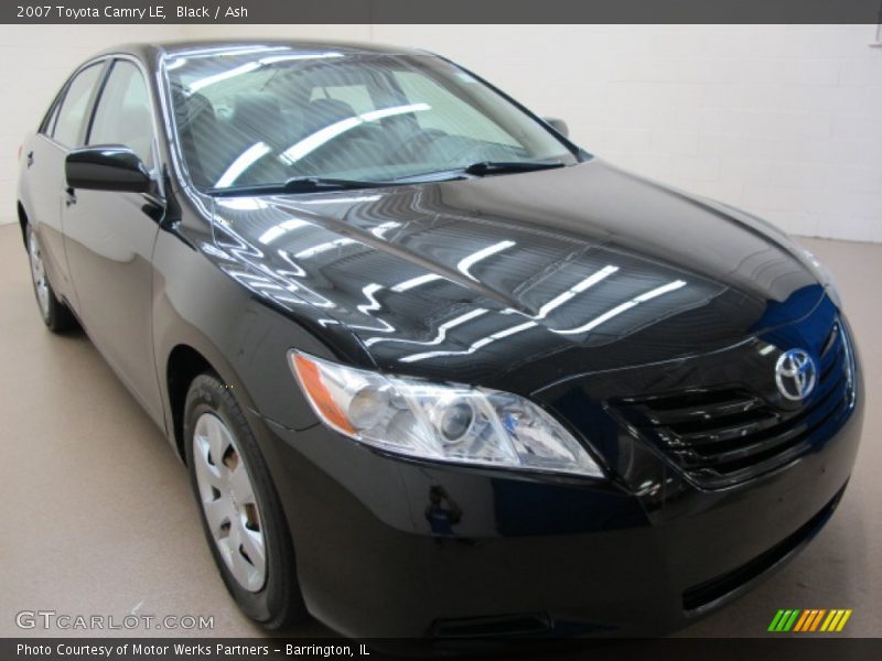 Black / Ash 2007 Toyota Camry LE