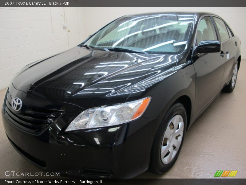 Black / Ash 2007 Toyota Camry LE