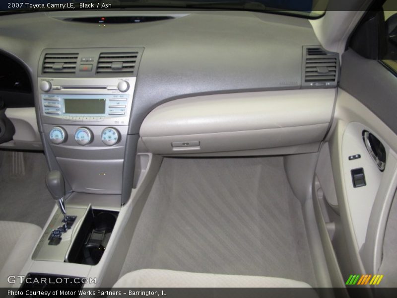 Black / Ash 2007 Toyota Camry LE