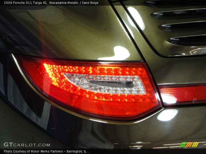 Macadamia Metallic / Sand Beige 2009 Porsche 911 Targa 4S