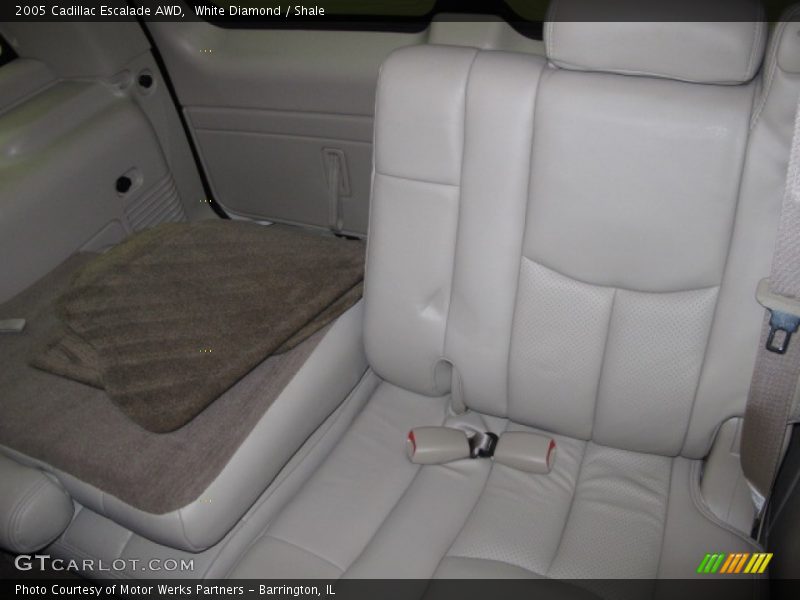 White Diamond / Shale 2005 Cadillac Escalade AWD