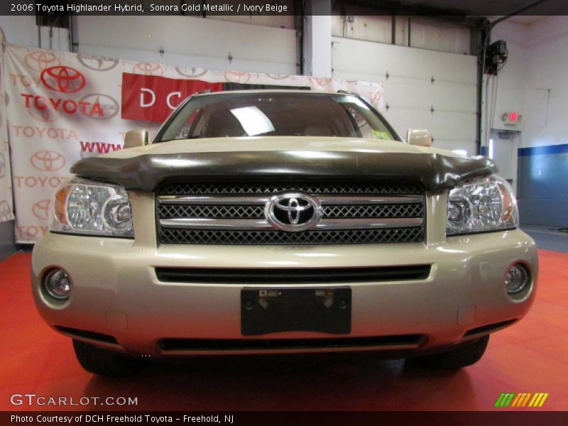 Sonora Gold Metallic / Ivory Beige 2006 Toyota Highlander Hybrid