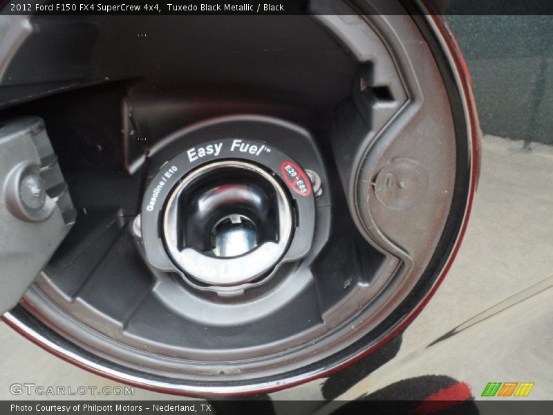 Tuxedo Black Metallic / Black 2012 Ford F150 FX4 SuperCrew 4x4