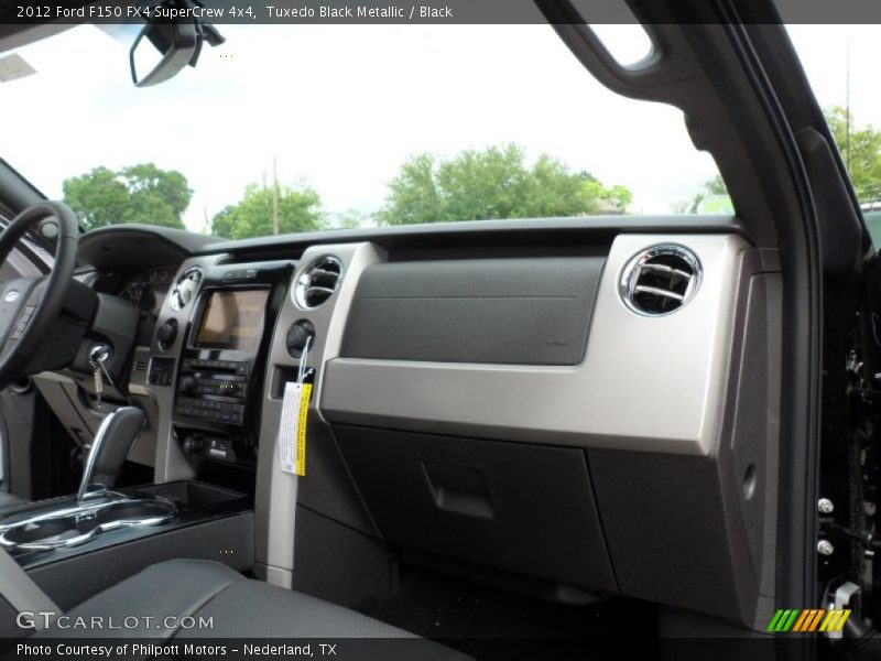 Tuxedo Black Metallic / Black 2012 Ford F150 FX4 SuperCrew 4x4