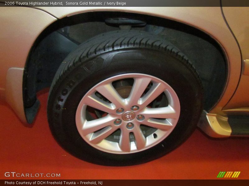 Sonora Gold Metallic / Ivory Beige 2006 Toyota Highlander Hybrid