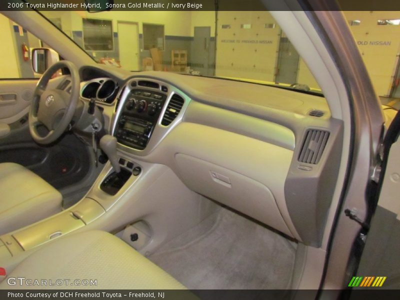 Sonora Gold Metallic / Ivory Beige 2006 Toyota Highlander Hybrid