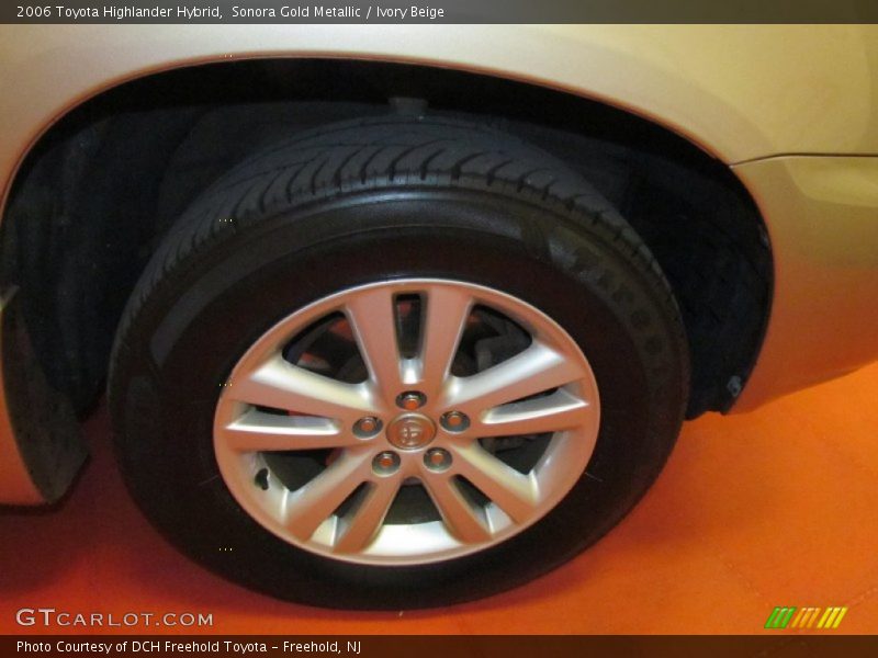 Sonora Gold Metallic / Ivory Beige 2006 Toyota Highlander Hybrid