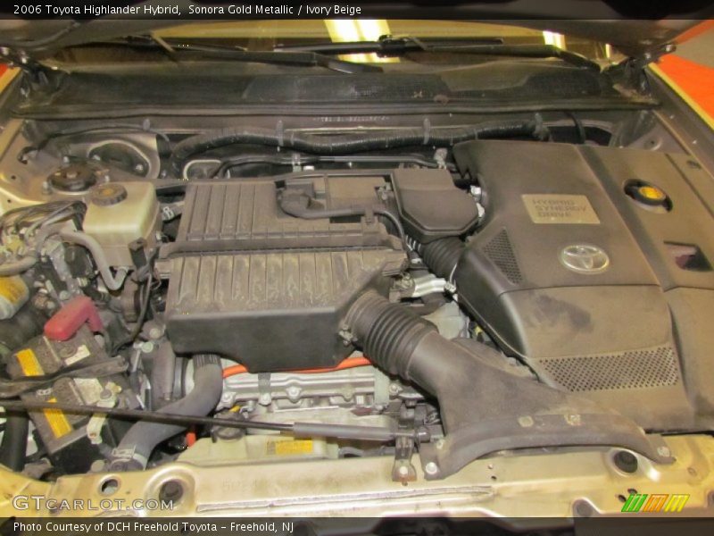 Sonora Gold Metallic / Ivory Beige 2006 Toyota Highlander Hybrid