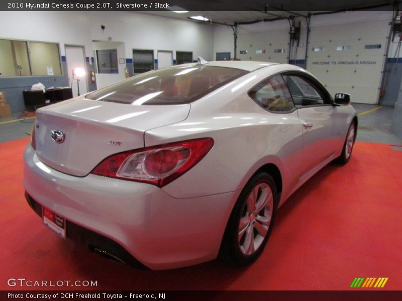 Silverstone / Black 2010 Hyundai Genesis Coupe 2.0T
