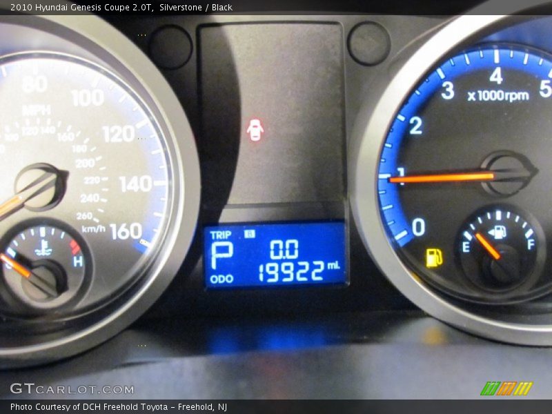Silverstone / Black 2010 Hyundai Genesis Coupe 2.0T