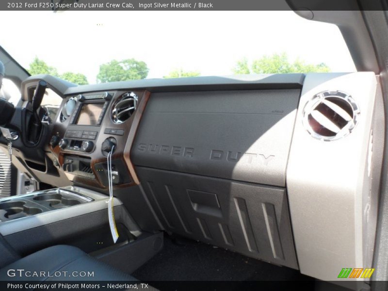 Ingot Silver Metallic / Black 2012 Ford F250 Super Duty Lariat Crew Cab