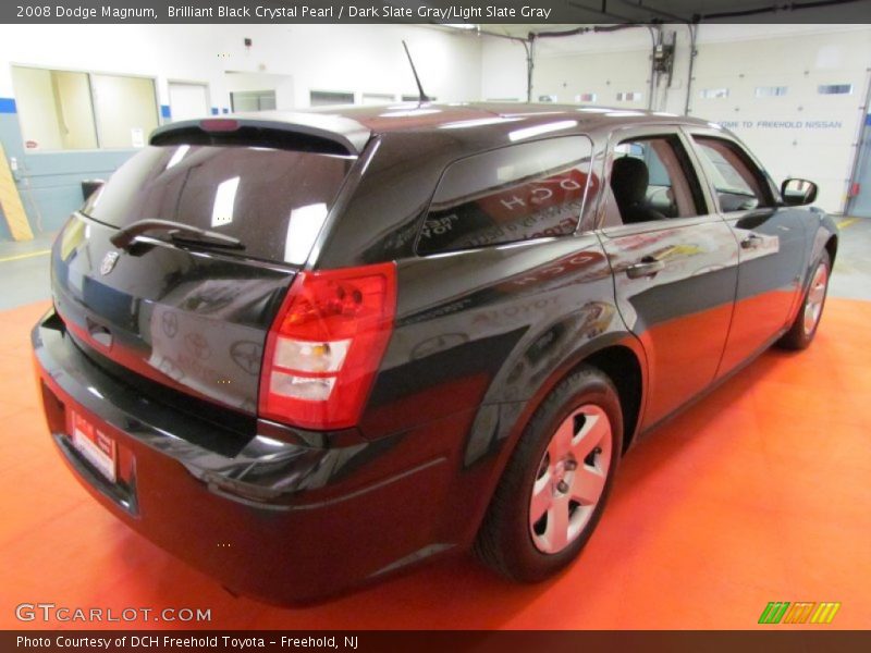 Brilliant Black Crystal Pearl / Dark Slate Gray/Light Slate Gray 2008 Dodge Magnum