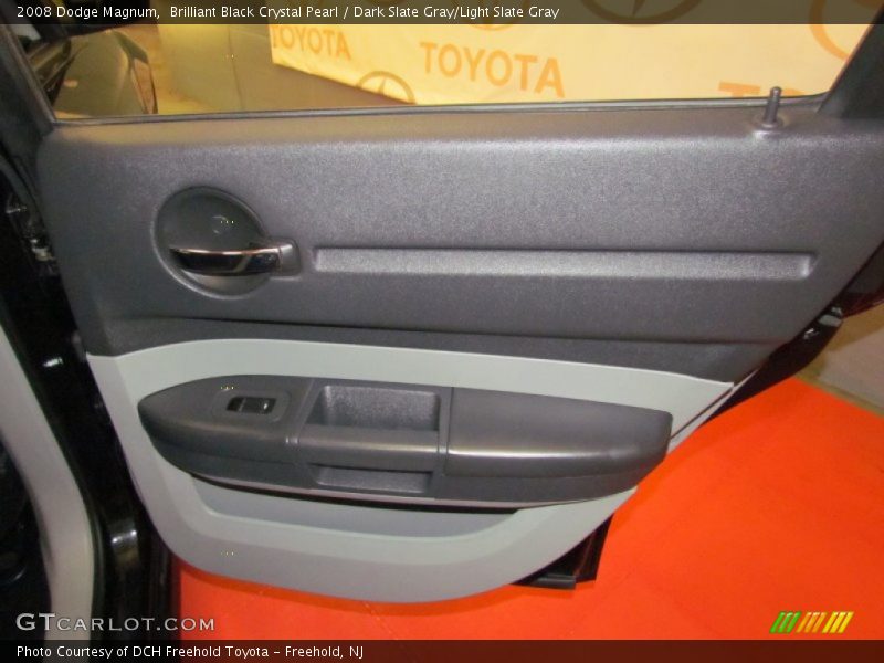 Brilliant Black Crystal Pearl / Dark Slate Gray/Light Slate Gray 2008 Dodge Magnum