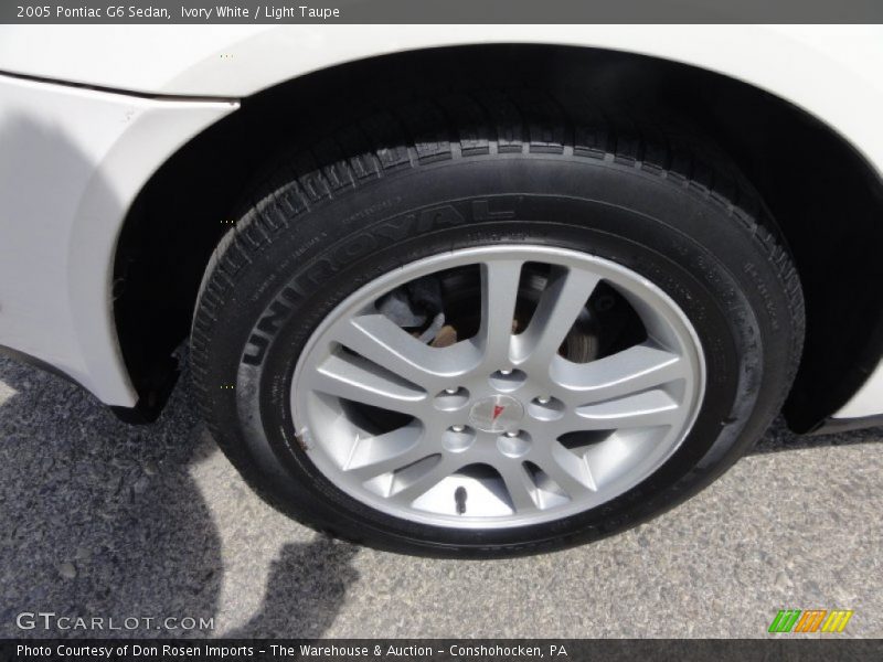Ivory White / Light Taupe 2005 Pontiac G6 Sedan