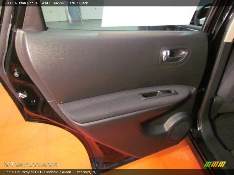 Wicked Black / Black 2011 Nissan Rogue S AWD