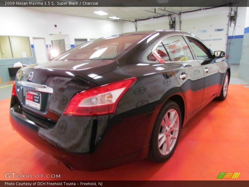 Super Black / Charcoal 2009 Nissan Maxima 3.5 S