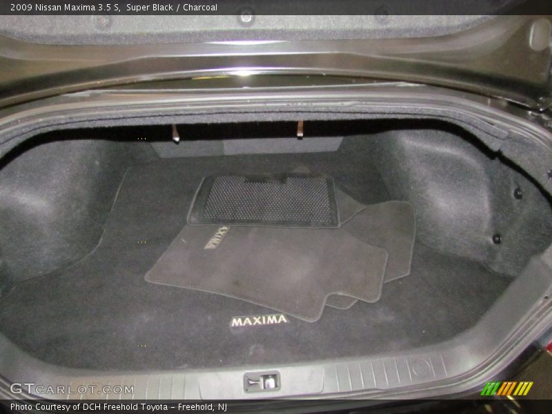 Super Black / Charcoal 2009 Nissan Maxima 3.5 S