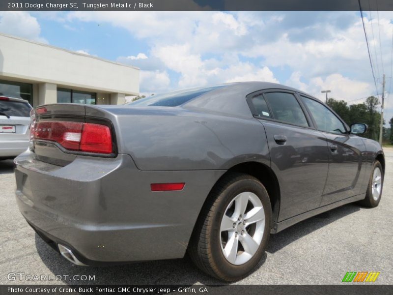 Tungsten Metallic / Black 2011 Dodge Charger SE