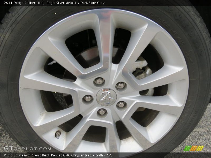 Bright Silver Metallic / Dark Slate Gray 2011 Dodge Caliber Heat