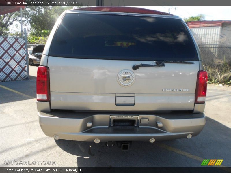 Silver Sand / Shale 2002 Cadillac Escalade