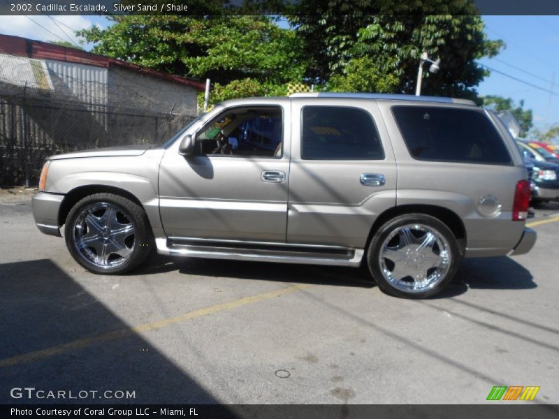 Silver Sand / Shale 2002 Cadillac Escalade