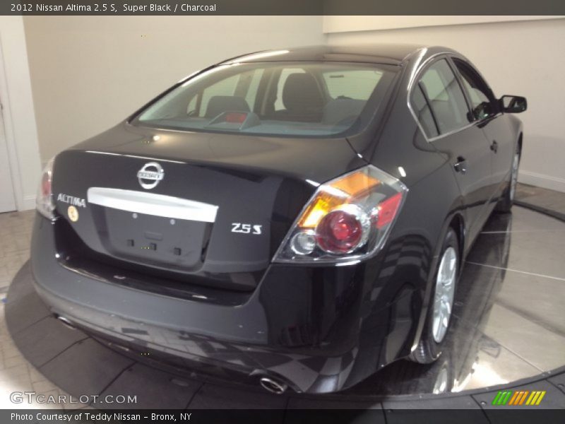 Super Black / Charcoal 2012 Nissan Altima 2.5 S