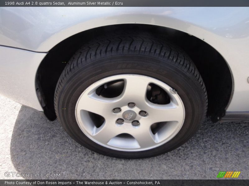 Aluminum Silver Metallic / Ecru 1998 Audi A4 2.8 quattro Sedan