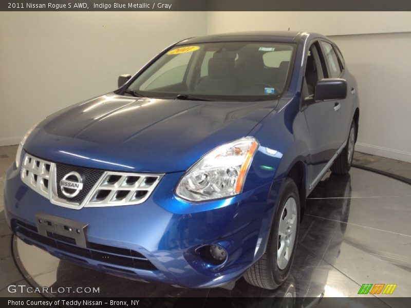 Indigo Blue Metallic / Gray 2011 Nissan Rogue S AWD