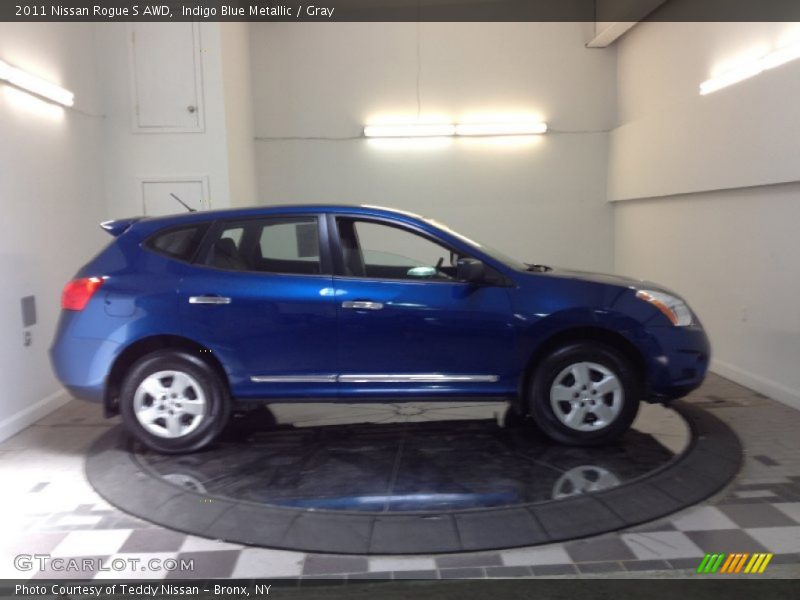 Indigo Blue Metallic / Gray 2011 Nissan Rogue S AWD