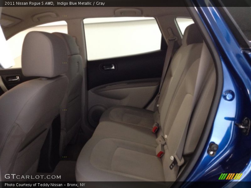 Indigo Blue Metallic / Gray 2011 Nissan Rogue S AWD